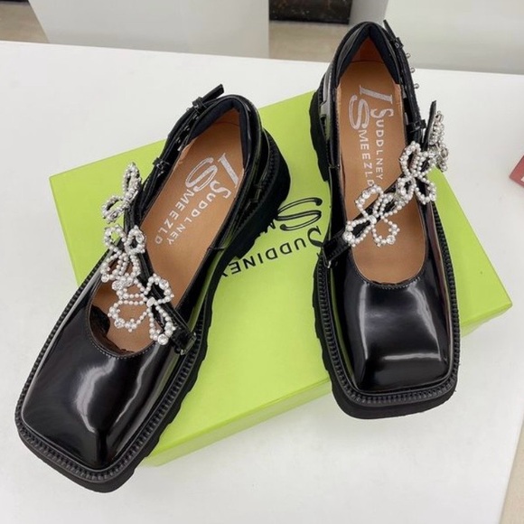 NWOB I Suddenly Sneezed Black Leather Platform Crystal Embellished Maryjanes 6 - Picture 13 of 15